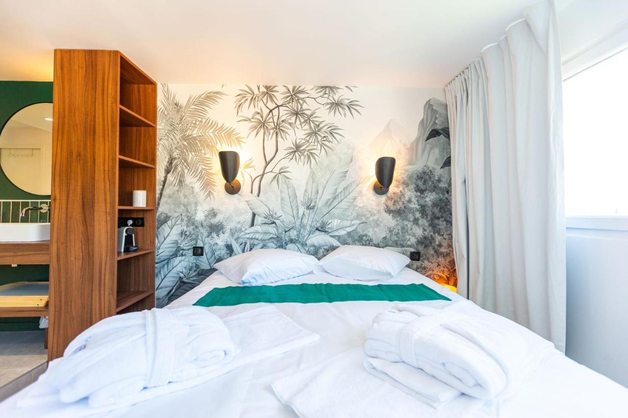 Love Room Du Mont D'Or - Baignoire Spa - Minibar Offert مارسيليا المظهر الخارجي الصورة